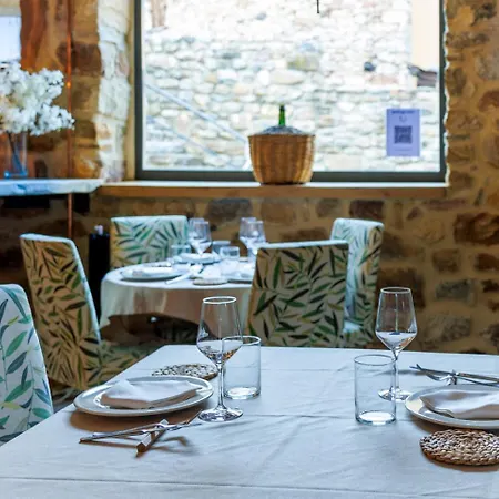 Hotel El & De Verdiago