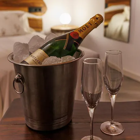 El & De Hotel Verdiago