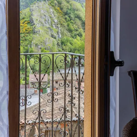 Hotel El & De Verdiago